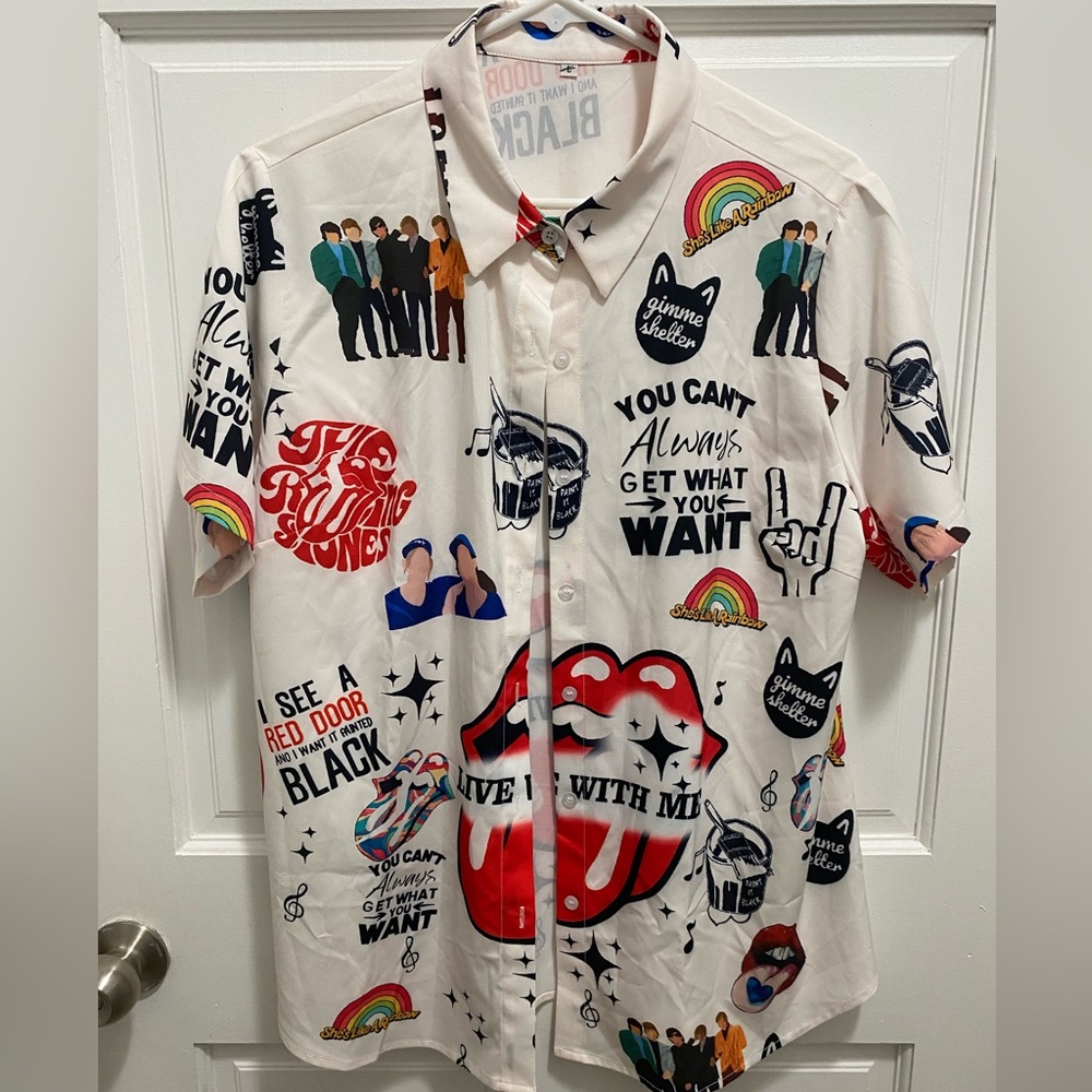 NWOT vintage-style Rolling Stones shirt size L shirt featuring Rolling Stones